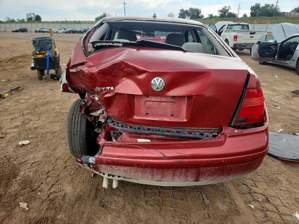 64659196 :رقم المزاد ، 3VWSA29M5YM012707 vin ، 2000 Volkswagen Jetta مزاد بيع