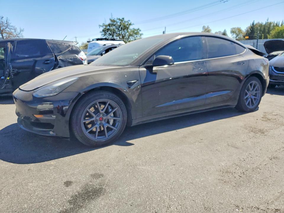 2021 Tesla Model 3 მანქანა იყიდება აუქციონზე, vin: 5YJ3E1EB4MF071966, აუქციონის ნომერი: 63598796