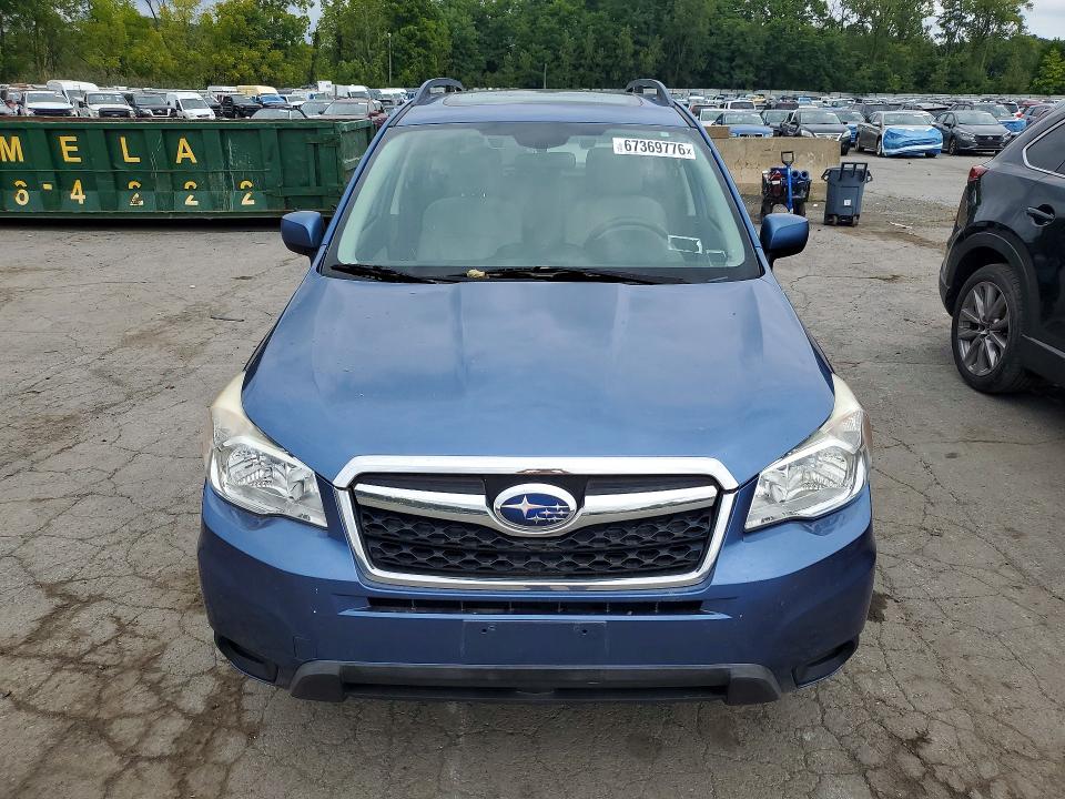 67369776 :رقم المزاد ، JF2SJAFC9FH558325 vin ، 2015 Subaru Forester مزاد بيع