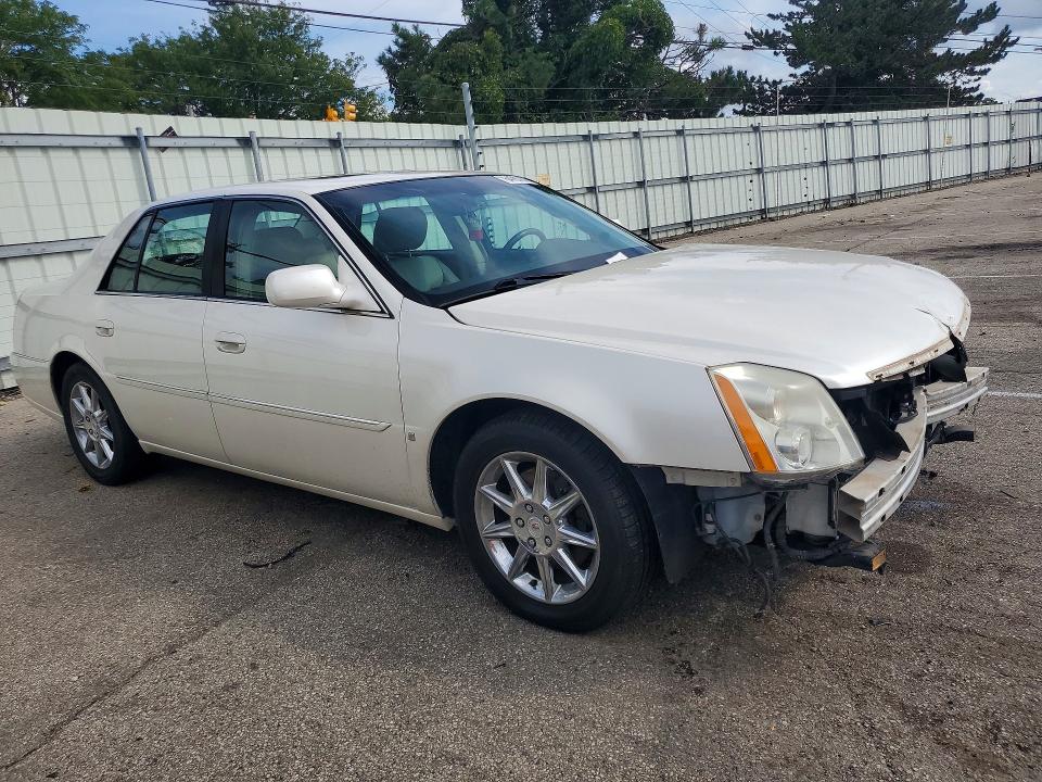 64787676 :رقم المزاد ، 1G6KD5EY2AU106214 vin ، 2010 Cadillac Dts مزاد بيع