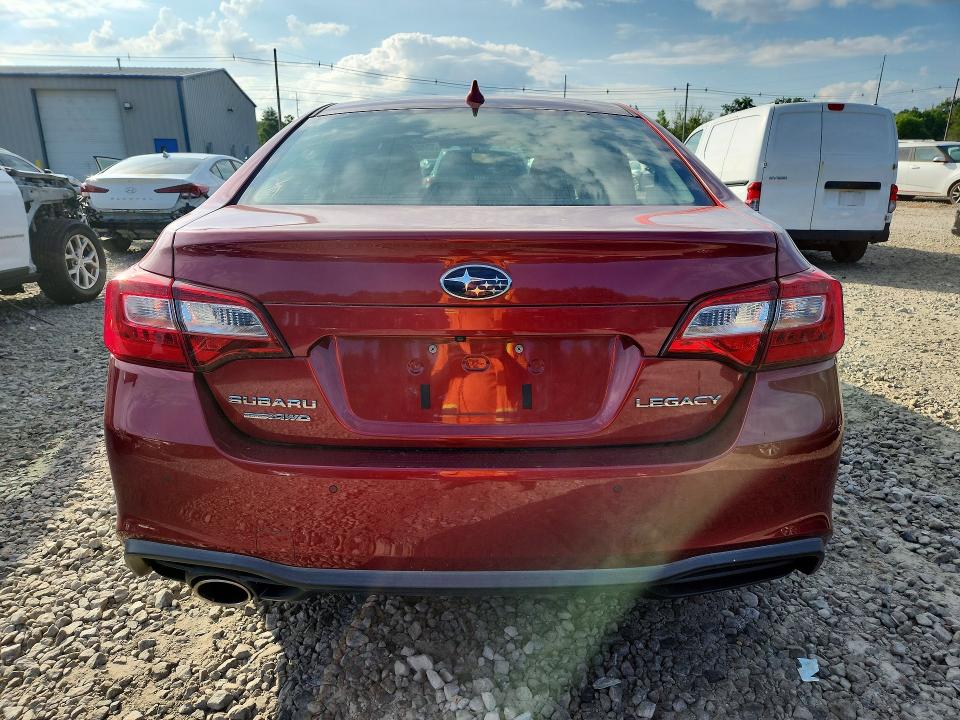2018 Subaru Legacy მანქანა იყიდება აუქციონზე, vin: 4S3BNAN63J3024984, აუქციონის ნომერი: 65604556