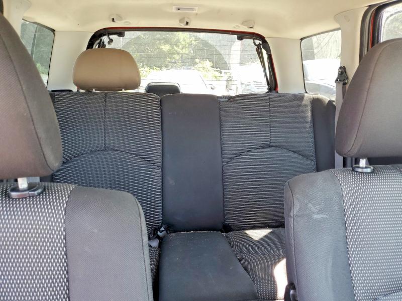 64723196 :رقم المزاد ، 4F2YZ04185KM31919 vin ، 2005 Mazda Tribute مزاد بيع