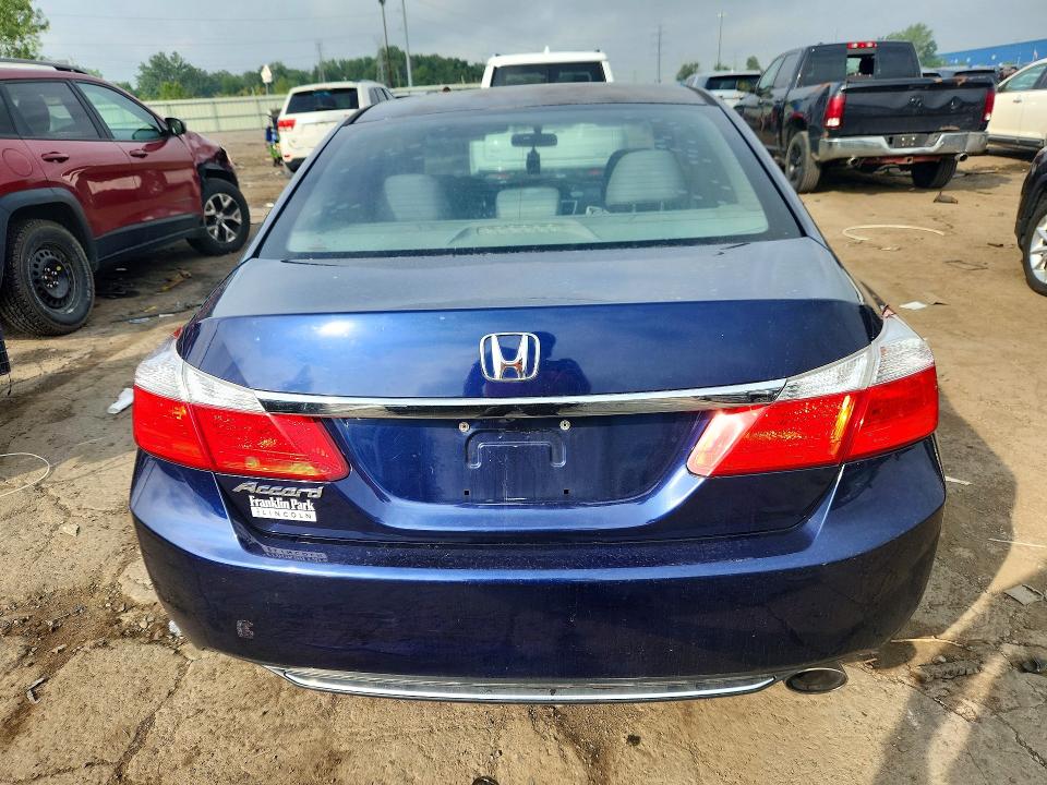 Продаж на аукціоні авто 2015 Honda Accord, vin: 1HGCR2F35FA266490, номер лоту: 63767046