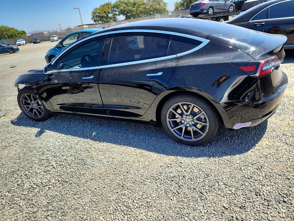 2018 Tesla Model 3 მანქანა იყიდება აუქციონზე, vin: 5YJ3E1EA0JF155253, აუქციონის ნომერი: 65516896