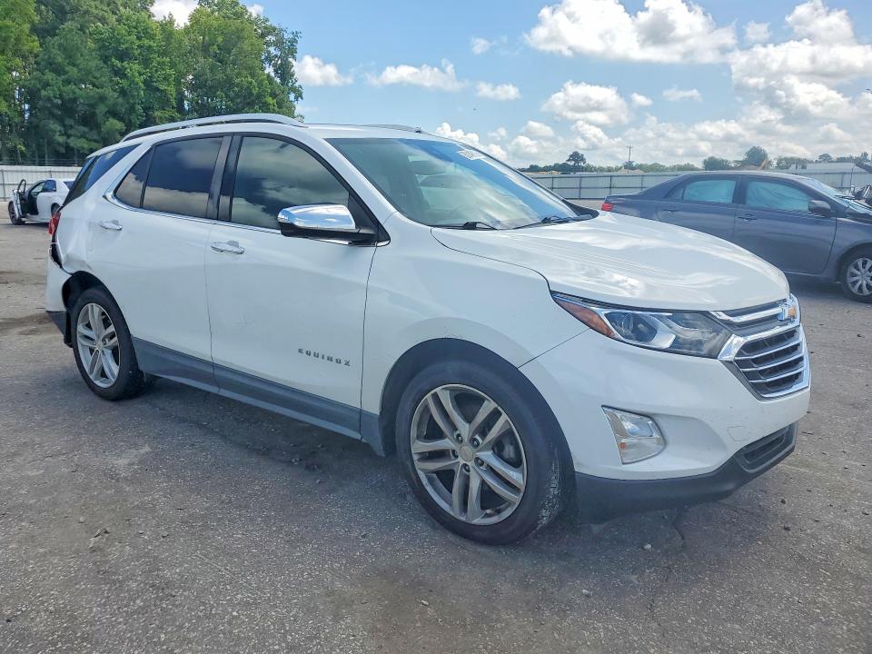 63142686 :رقم المزاد ، 2GNAXNEX5J6261451 vin ، 2018 Chevrolet Equinox مزاد بيع