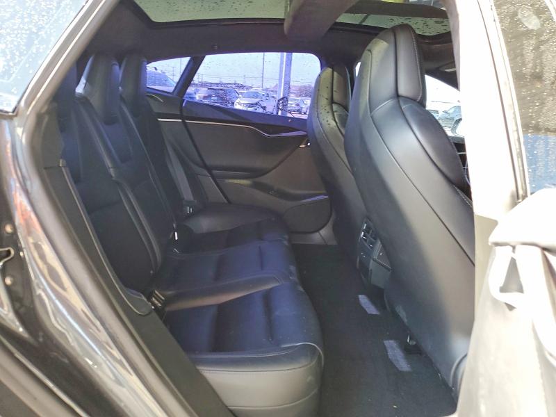 Продажа на аукционе авто 2018 Tesla Model S, vin: 5YJSA1E27JF269203, номер лота: 67034326