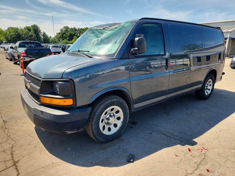 65255806 :رقم المزاد ، 1GCSGAFX3E1149700 vin ، 2014 Chevrolet Express G1500 مزاد بيع