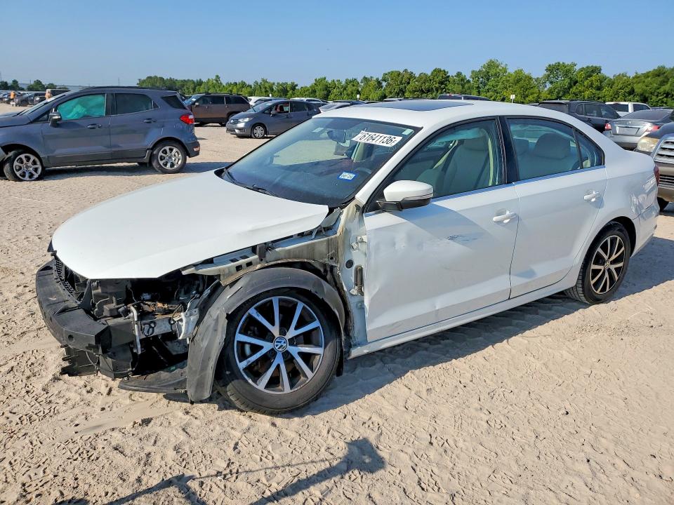 2017 Volkswagen Jetta მანქანა იყიდება აუქციონზე, vin: 3VWDB7AJXHM390770, აუქციონის ნომერი: 61641136