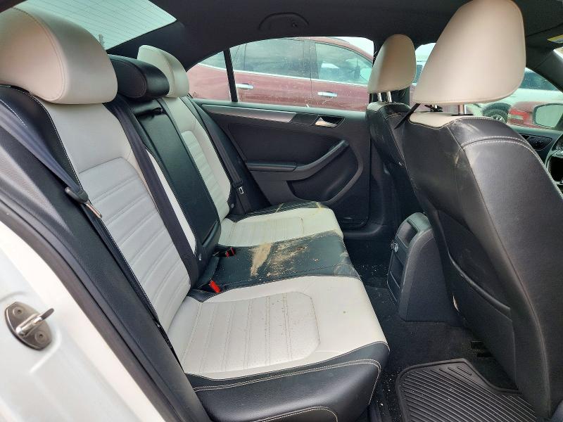 63514566 :رقم المزاد ، 3VWD17AJ7GM252038 vin ، 2016 Volkswagen Jetta مزاد بيع