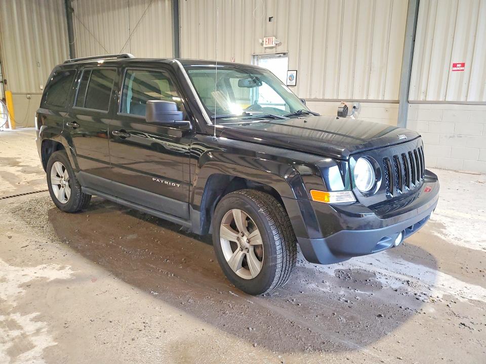 64090666 :رقم المزاد ، 1C4NJRFB0GD708347 vin ، 2016 Jeep Patriot مزاد بيع
