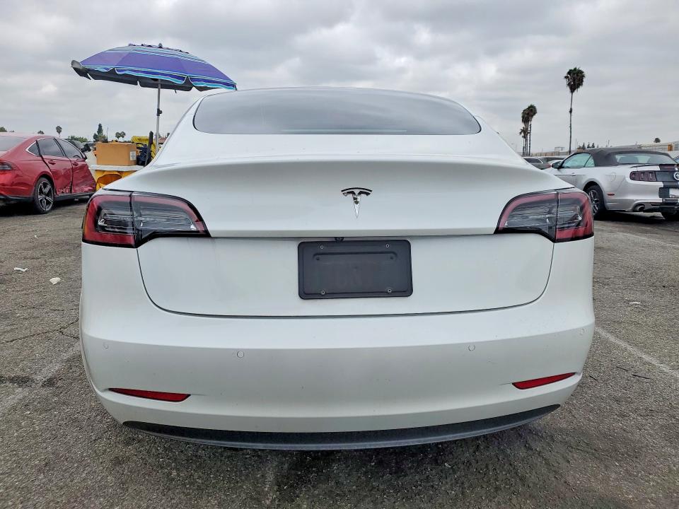 65016976 :رقم المزاد ، 5YJ3E1EA2MF002782 vin ، 2021 Tesla Model 3 مزاد بيع