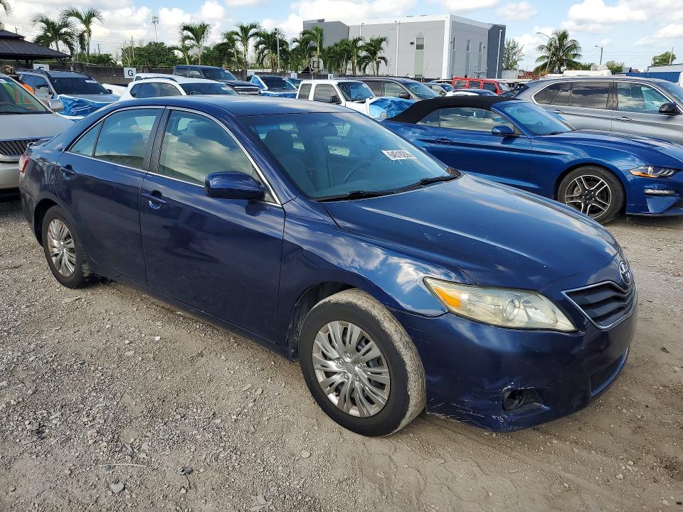 2010 Toyota Camry მანქანა იყიდება აუქციონზე, vin: 4T4BF3EK7AR005078, აუქციონის ნომერი: 64518206