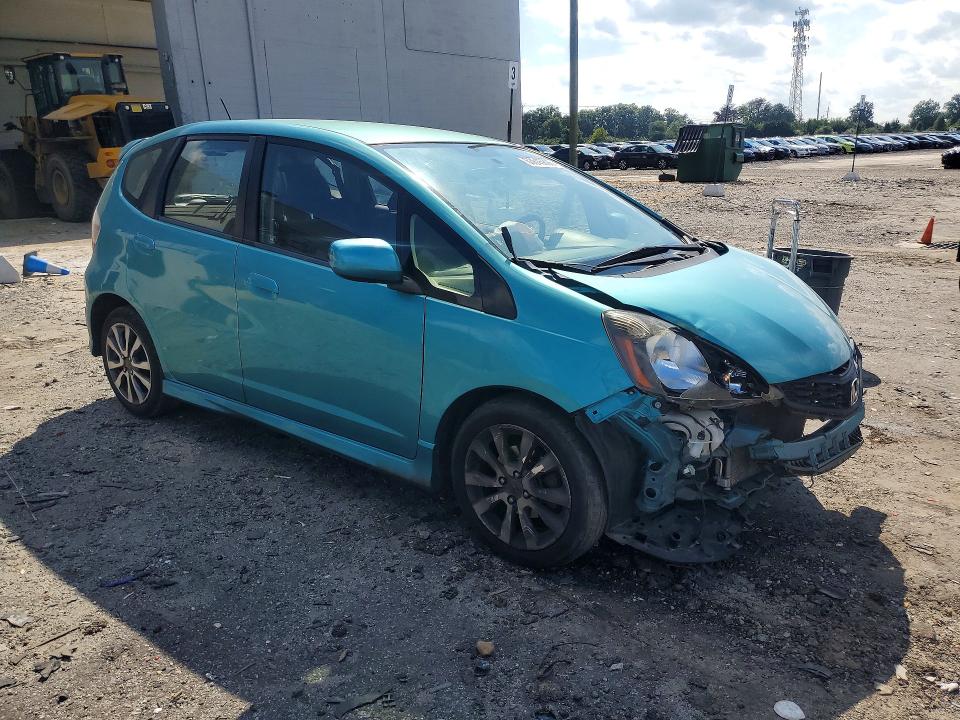 Продаж на аукціоні авто 2013 Honda Fit, vin: JHMGE8H59DC000970, номер лоту: 63845896