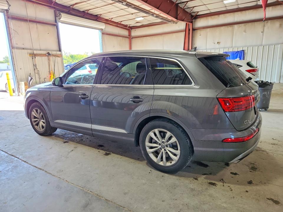 Продажа на аукционе авто 2018 Audi Q7, vin: WA1LAAF70JD042404, номер лота: 64307756