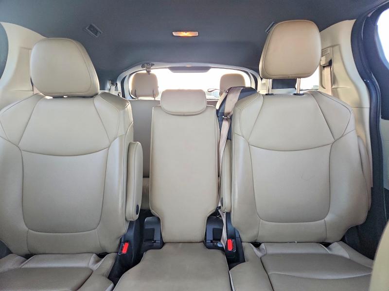Продажа на аукционе авто 2022 Toyota Sienna, vin: 5TDYRKECXNS104894, номер лота: 63992396