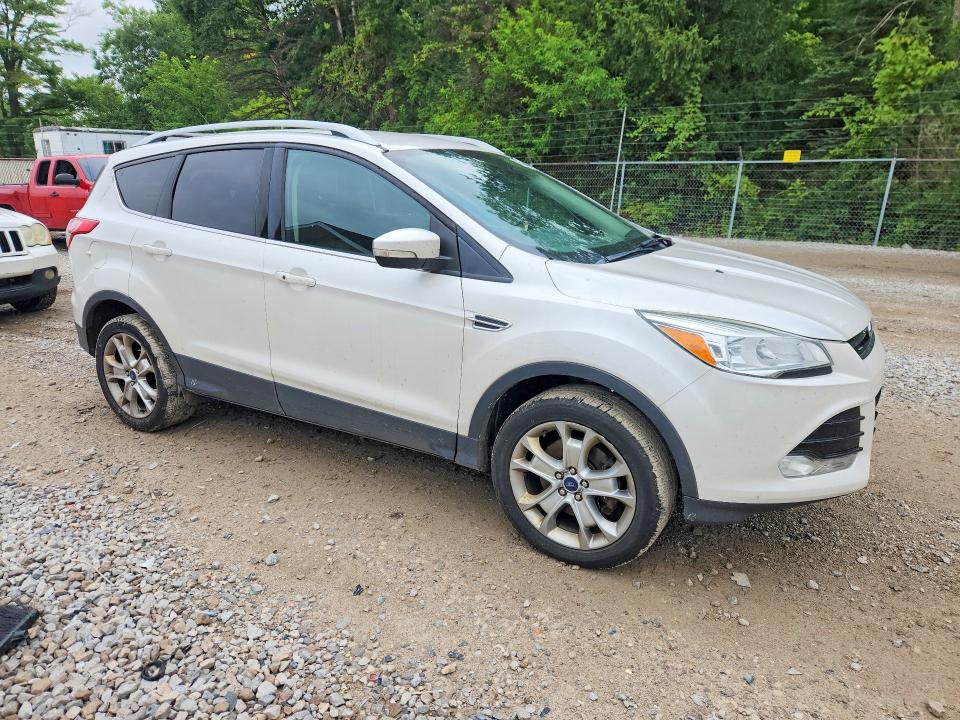 Auction sale of the 2016 Ford Escape, vin: 1FMCU9J91GUA07587, lot number: 64398426