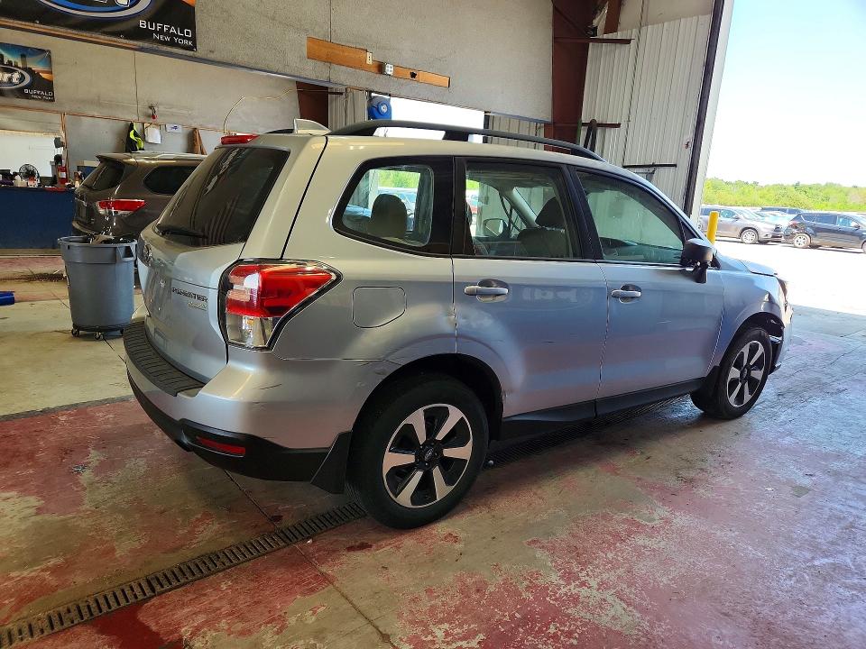 Продаж на аукціоні авто 2017 Subaru Forester, vin: JF2SJABC3HH539276, номер лоту: 63661186