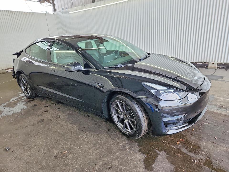 Продажа на аукционе авто 2022 Tesla Model 3, vin: 5YJ3E1EB2NF286960, номер лота: 64410746