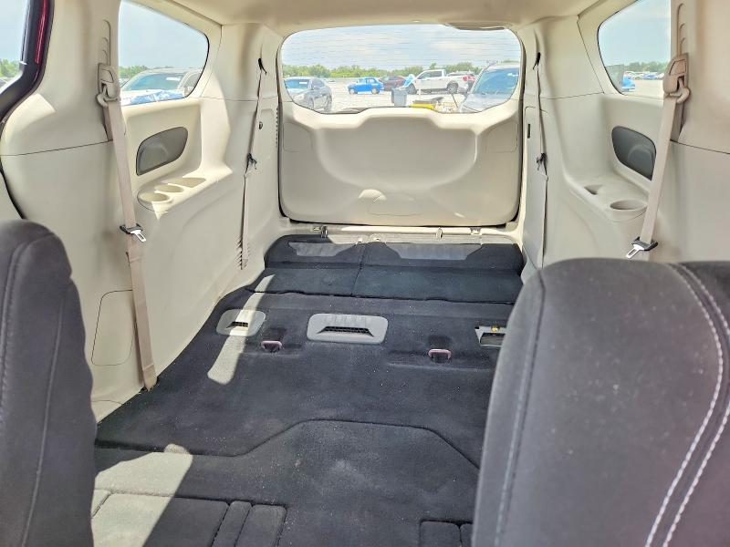 66815166 :رقم المزاد ، 2C4RC1CG3NR226964 vin ، 2022 Chrysler Voyager مزاد بيع