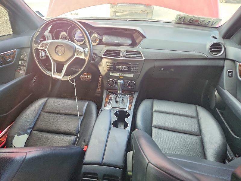 2013 Mercedes-benz C მანქანა იყიდება აუქციონზე, vin: WDDGF4HBXDR252033, აუქციონის ნომერი: 66071736