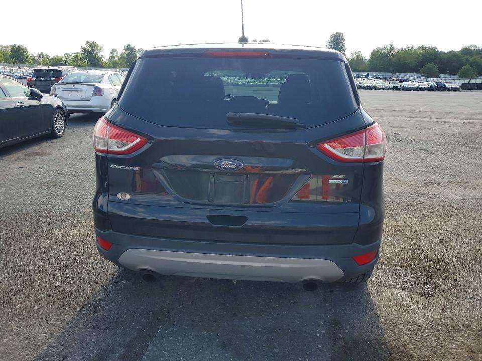 65394986 :رقم المزاد ، 1FMCU9GX0FUC00334 vin ، 2015 Ford Escape مزاد بيع