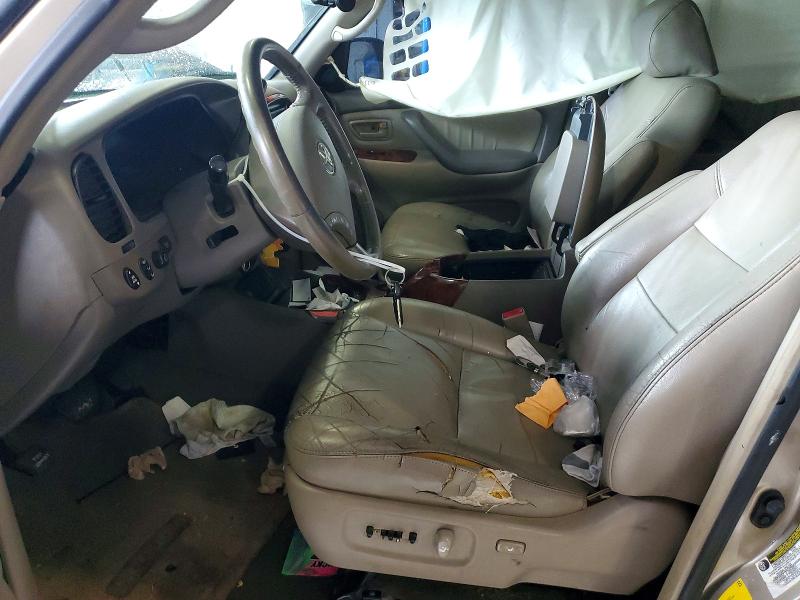 2005 Toyota Sequoia მანქანა იყიდება აუქციონზე, vin: 5TDZT38A05S242384, აუქციონის ნომერი: 63507896