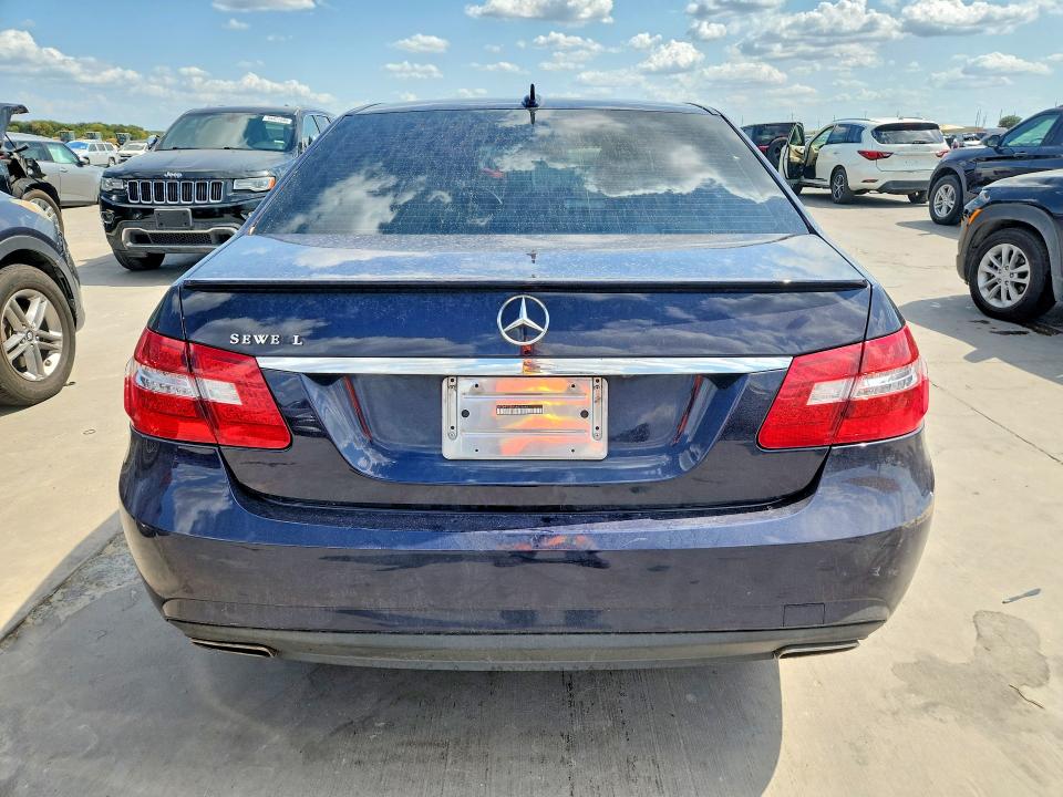 Продаж на аукціоні авто 2010 Mercedes-benz E, vin: WDDHF5GBXAA052646, номер лоту: 64324826