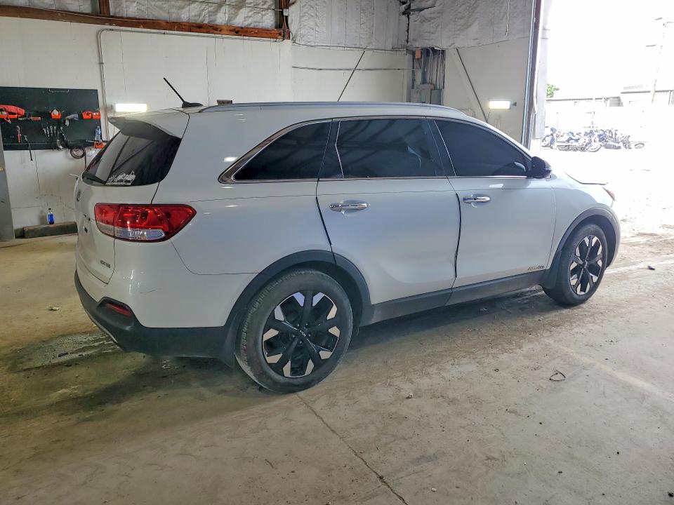 2018 Kia Sorento მანქანა იყიდება აუქციონზე, vin: 5XYPHDA50JG354170, აუქციონის ნომერი: 65059816