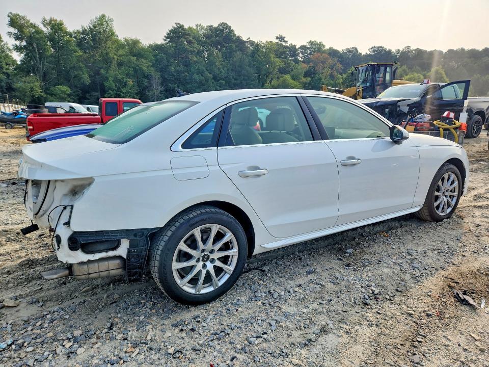 Aukcja sprzedaży 2022 Audi A4, vin: WAUABAF46NN000140, numer aukcji: 64286166