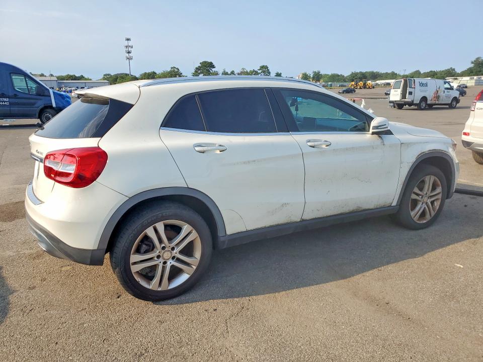 Aukcja sprzedaży 2016 Mercedes-benz Gla, vin: WDCTG4GB7GJ235338, numer aukcji: 61324306