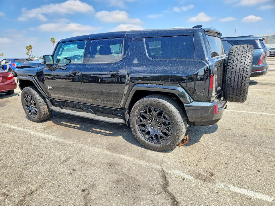 65014656 :رقم المزاد ، 1GKB0NDEXSU106337 vin ، 2025 Gmc Hummer Suv مزاد بيع