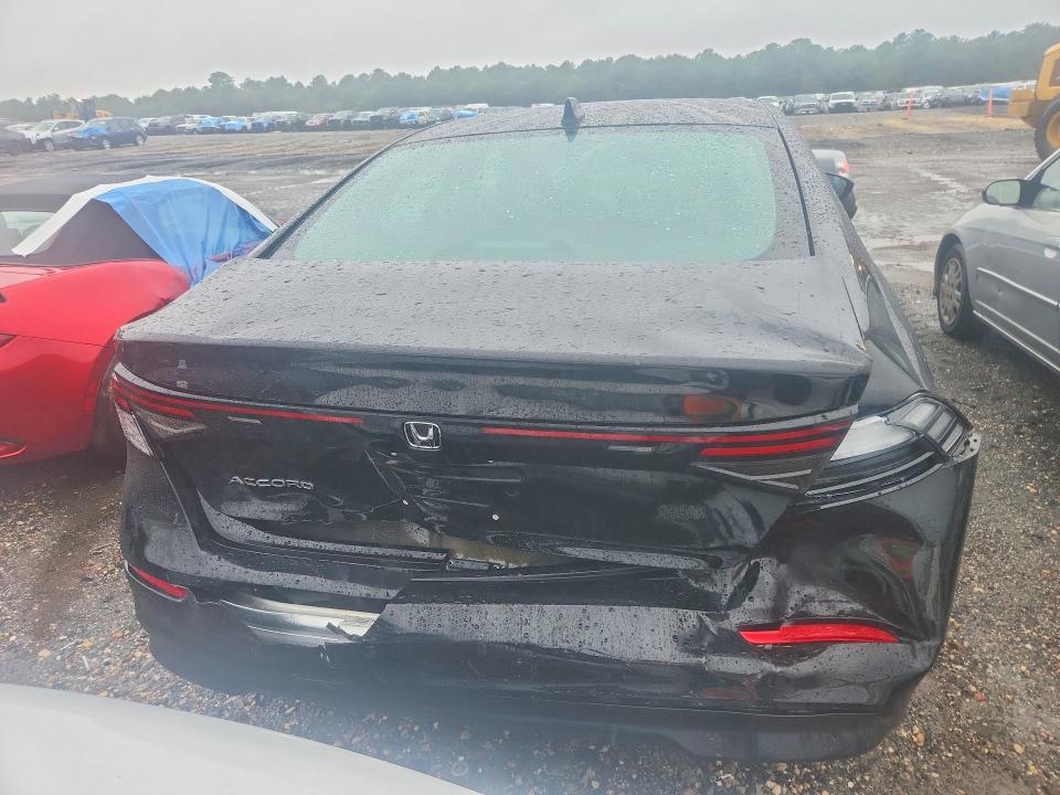 64892416 :رقم المزاد ، 1HGCY1F45TA012800 vin ، 2026 Honda Accord مزاد بيع
