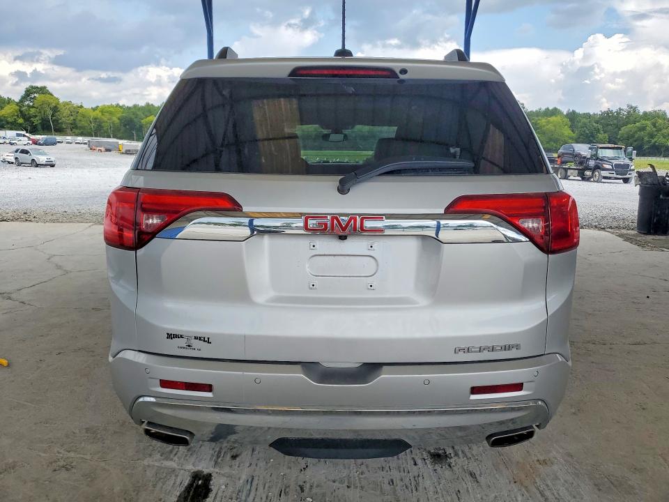 63935276 :رقم المزاد ، 1GKKNPLS1HZ157676 vin ، 2017 Gmc Acadia مزاد بيع