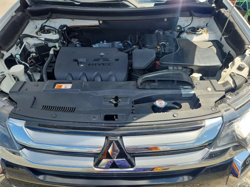 65085596 :رقم المزاد ، JA4AD3A34GZ010680 vin ، 2016 Mitsubishi Outlander مزاد بيع