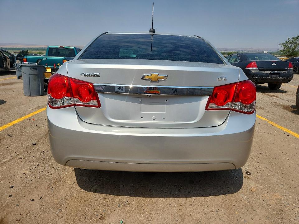 63263576 :رقم المزاد ، 1G1PG5SB2G7118826 vin ، 2016 Chevrolet Cruze Limited مزاد بيع