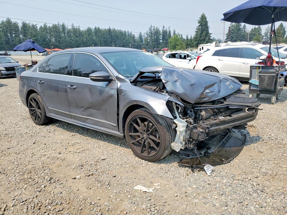 Продаж на аукціоні авто 2017 Volkswagen Passat, vin: 1VWDT7A32HC049699, номер лоту: 63954146