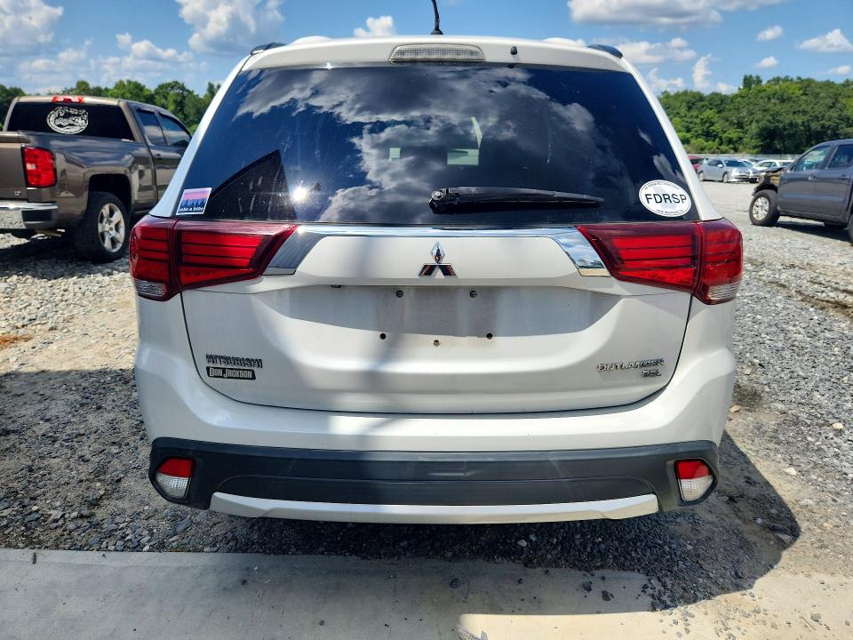 65085596 :رقم المزاد ، JA4AD3A34GZ010680 vin ، 2016 Mitsubishi Outlander مزاد بيع