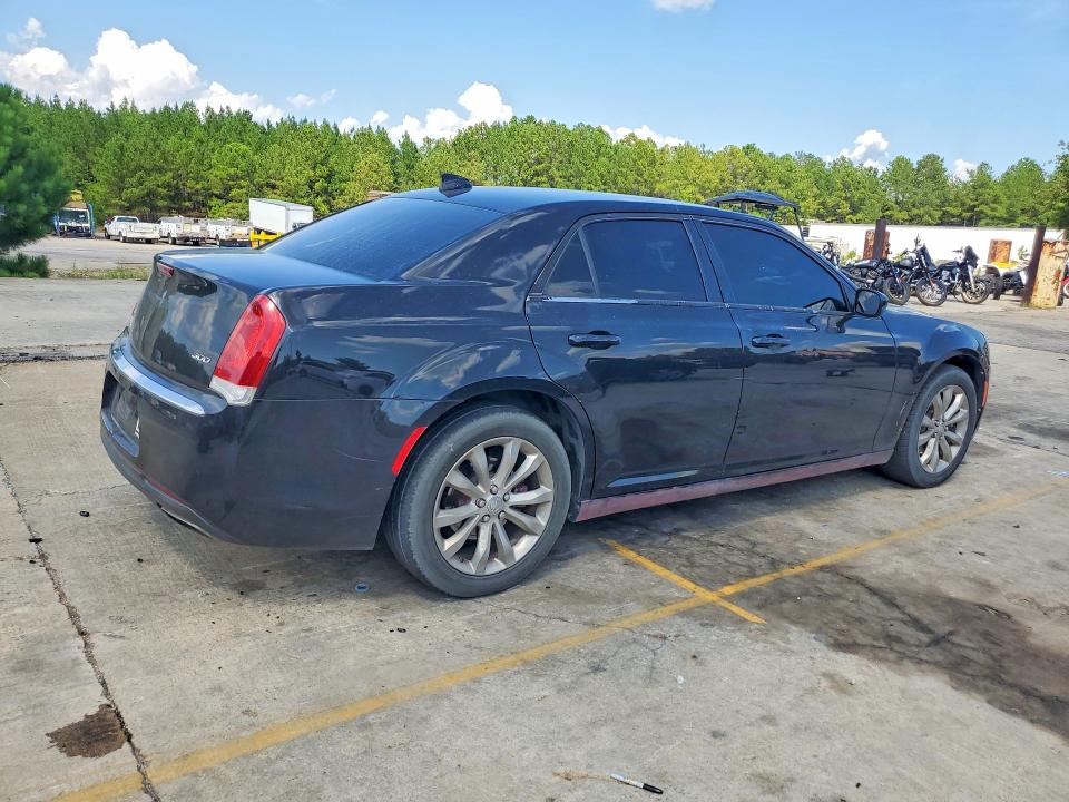 Aukcja sprzedaży 2015 Chrysler 300, vin: 2C3CCARG9FH894468, numer aukcji: 65685136