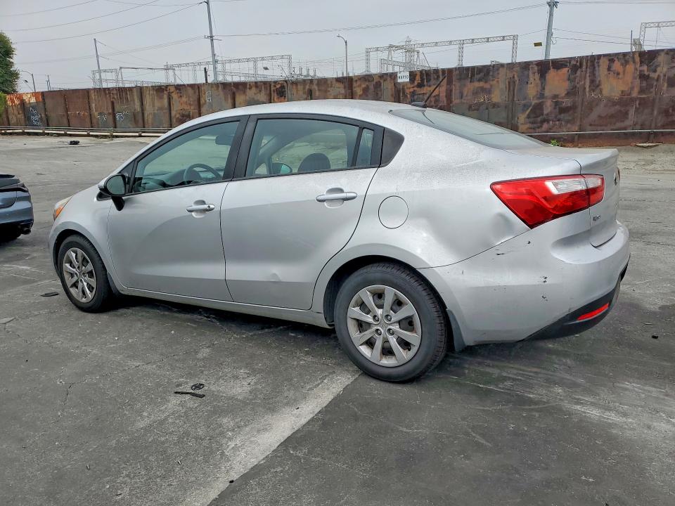 62889526 :رقم المزاد ، KNADM4A38D6210674 vin ، 2013 Kia Rio مزاد بيع