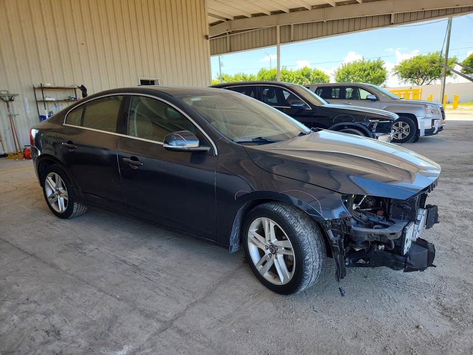 2015 Volvo S60 მანქანა იყიდება აუქციონზე, vin: YV140MFB2F1306065, აუქციონის ნომერი: 64632676