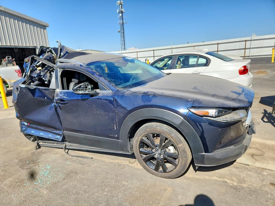 2024 Mazda Cx-30 მანქანა იყიდება აუქციონზე, vin: 3MVDMBBM6RM694591, აუქციონის ნომერი: 65459046
