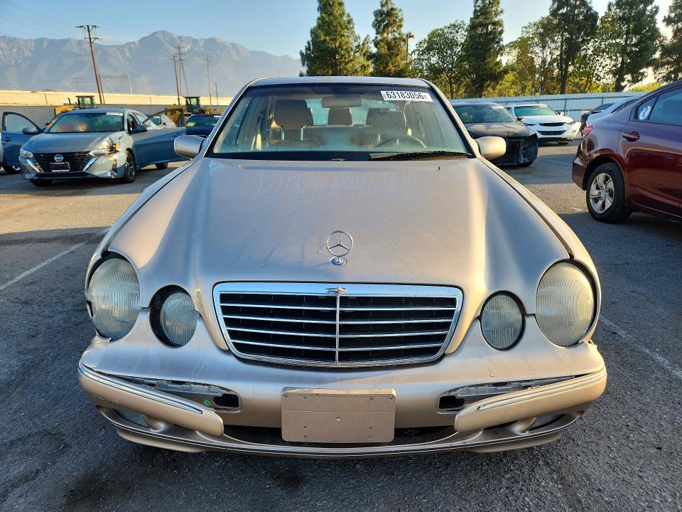 Продаж на аукціоні авто 2001 Mercedes-benz E, vin: WDBJF65J71B166267, номер лоту: 63183056