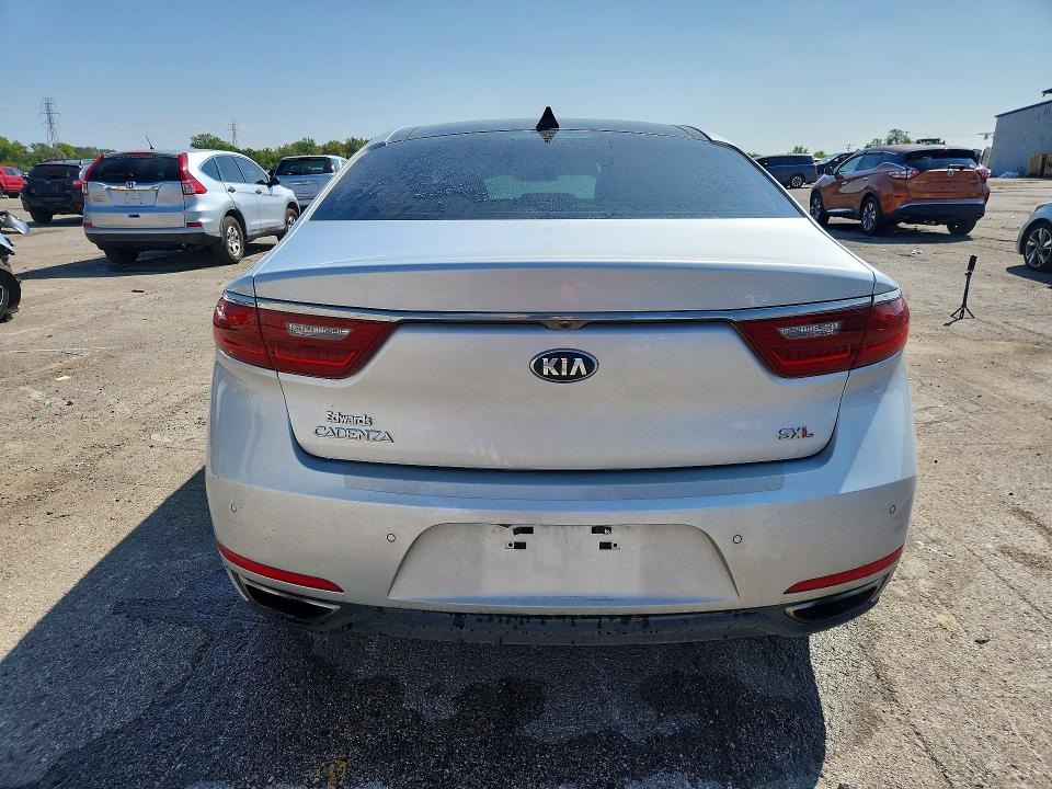 66654456 :رقم المزاد ، KNALC4J11J5098539 vin ، 2018 Kia Cadenza مزاد بيع