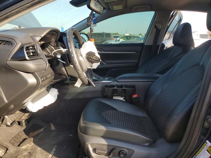 66557946 :رقم المزاد ، 4T1T11AK5MU424803 vin ، 2021 Toyota Camry مزاد بيع
