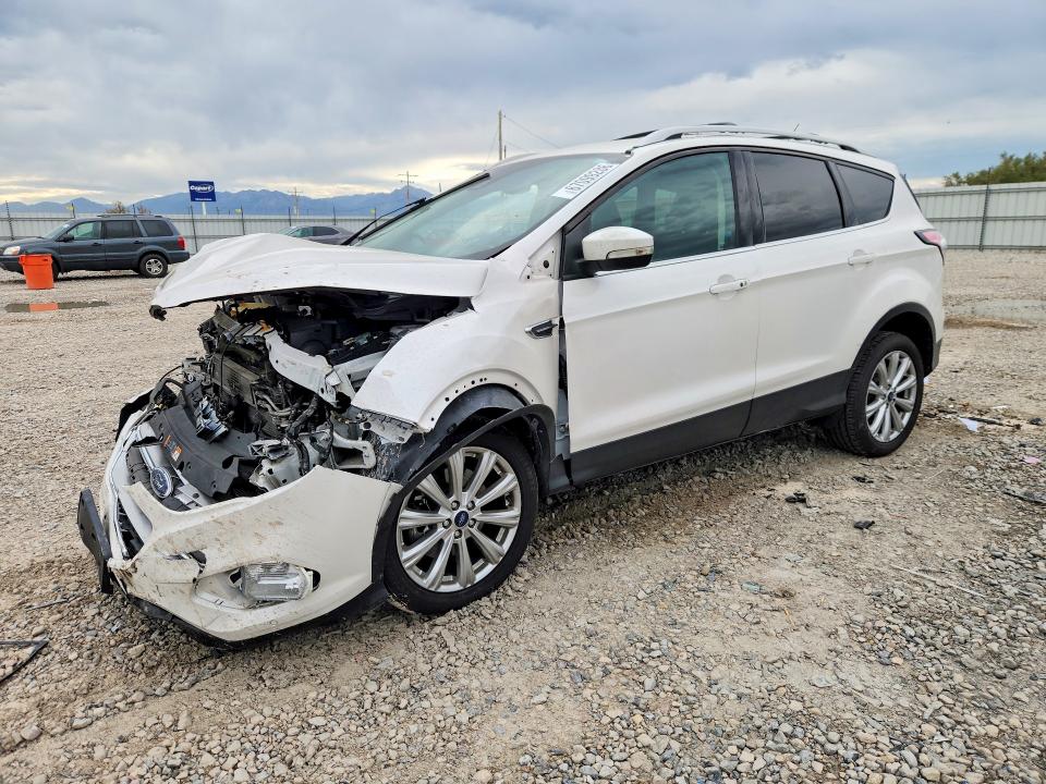 Продаж на аукціоні авто 2017 Ford Escape, vin: 1FMCU9J91HUB62576, номер лоту: 67099286