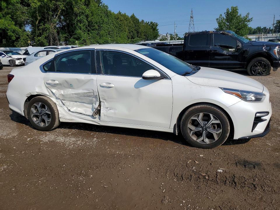 2019 Kia Forte მანქანა იყიდება აუქციონზე, vin: 3KPF54AD7KE122756, აუქციონის ნომერი: 64802046