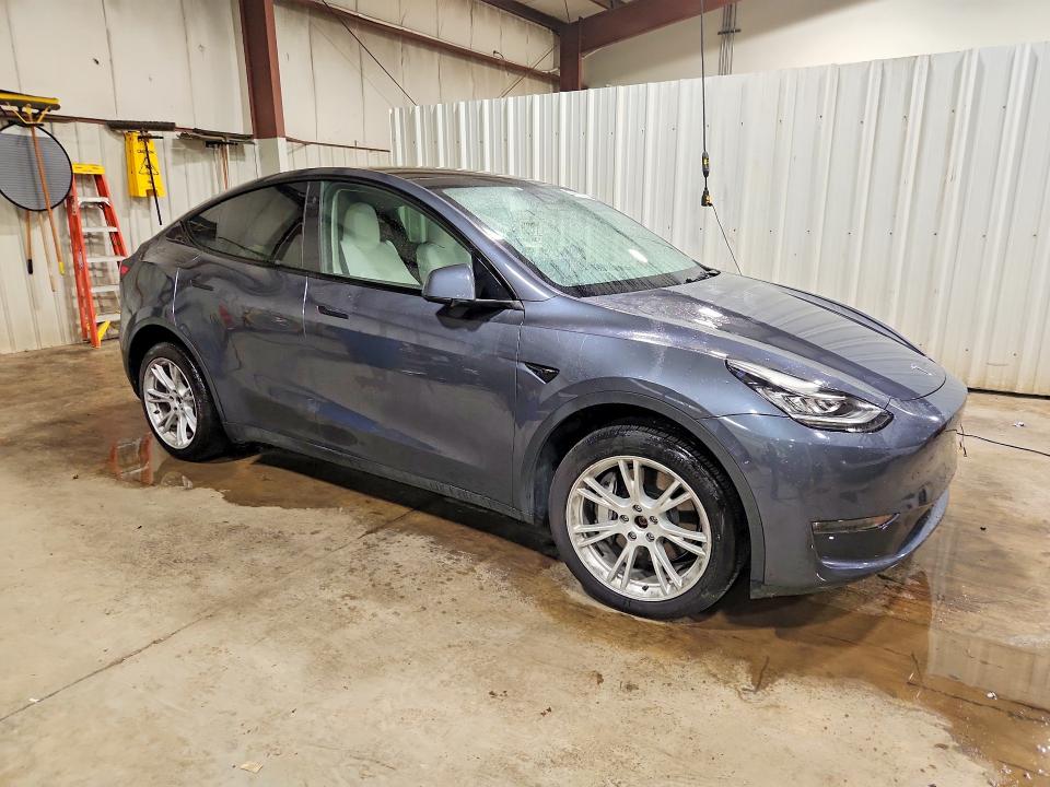 Продаж на аукціоні авто 2023 Tesla Model Y, vin: 7SAYGDEE4PA113245, номер лоту: 64270036