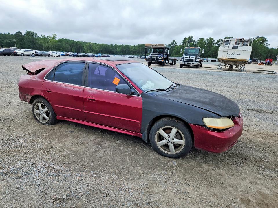 2001 Honda Accord მანქანა იყიდება აუქციონზე, vin: 1HGCG16531A008818, აუქციონის ნომერი: 63192286