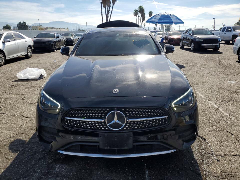 65559116 :رقم المزاد ، W1KZF8DBXPB173884 vin ، 2023 Mercedes-benz E مزاد بيع