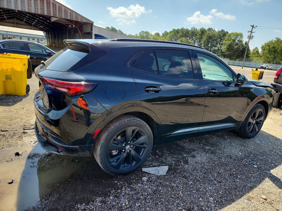 64539236 :رقم المزاد ، LRBFZNR4XPD095221 vin ، 2023 Buick Envision مزاد بيع
